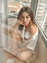 Alina_FrenchKiss