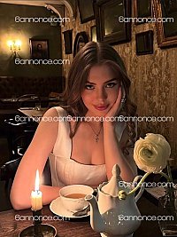 Lilith play girl